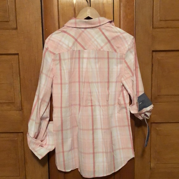 Tommy Hilfiger S/P Woman blouse bottom up. - Picture 15 of 16